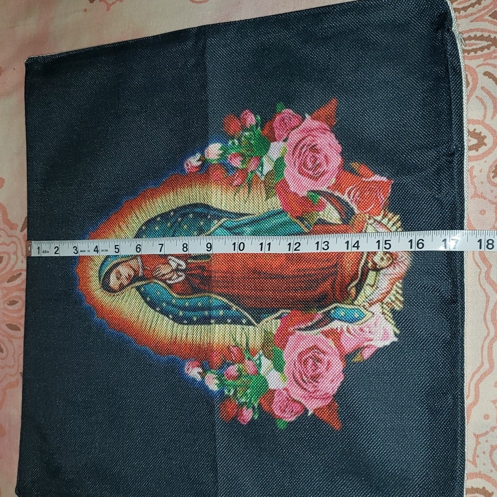 Our Lady of Guadalupe Pillow Cover. Nuestra Señora de Guadalupe. Virgen de Guada - Picture 9 of 10